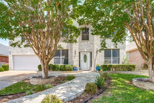 5040 Showdown Ln, Grand Prairie, TX, 75052-2436 | Card Image
