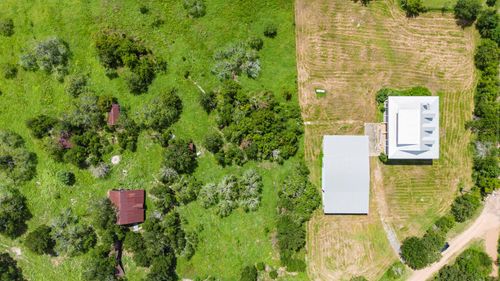 812 W Tobias Road, Ellinger, TX, 78938 | Card Image
