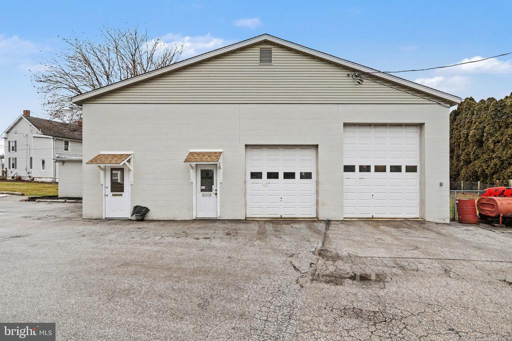 719 Frederick St, Hanover, PA 17331-5009