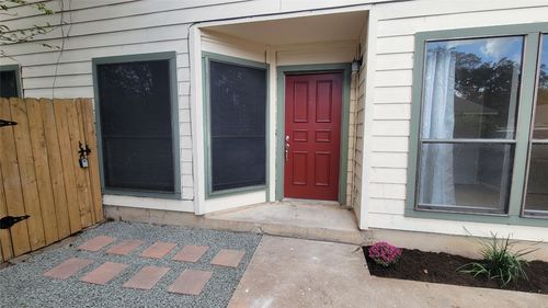 a-9110 Sedgemoor Trl, Austin, TX, 78748-5245 | Card Image