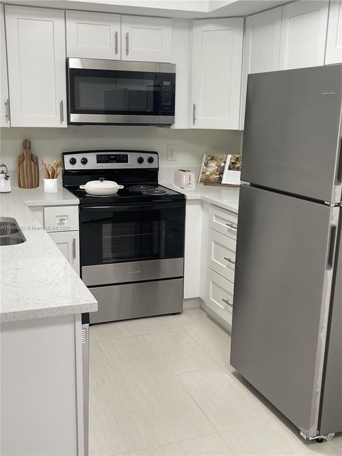 apt-619-5580 Nw 61st St, Coconut Creek, FL, 33073-2521 | Card Image