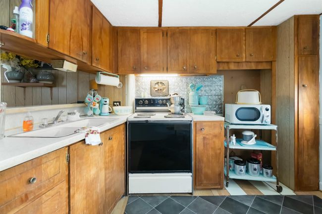 210 Echo Rd, House other with 3 bedrooms, 1 bathrooms and null parking in Bronston KY | Image 11