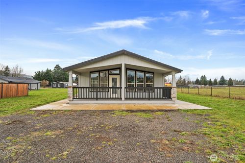 210 Mossyrock Rd W, Mossyrock, WA, 98564-9610 | Card Image