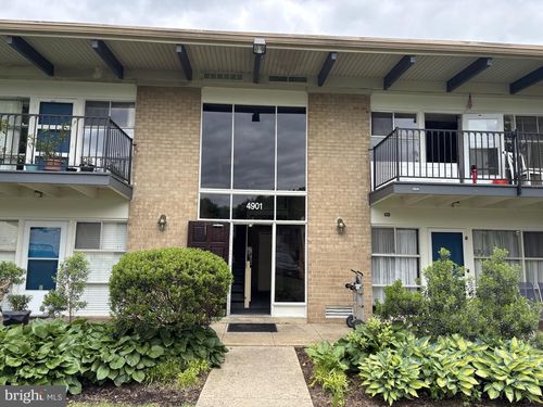 202-4901 Americana Dr, ANNANDALE, VA, 22003-5010 | Card Image