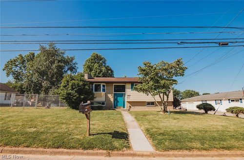 1700 28th St, Vienna, WV, 26105-3346 | Card Image