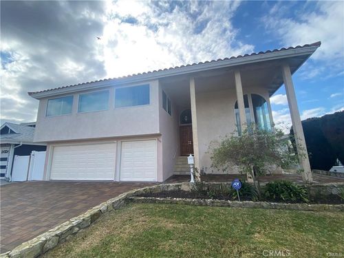 3860 W 234th St, Torrance, CA, 90505-3726 | Card Image