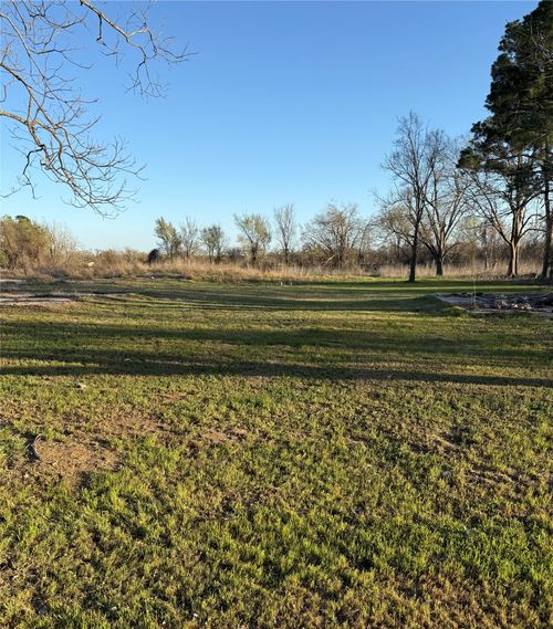 1304 E Cameron Avenue, Rockdale, TX, 76567 | Card Image