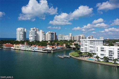 101-250 W Park Shore Drive, NAPLES, FL, 34103 | Card Image