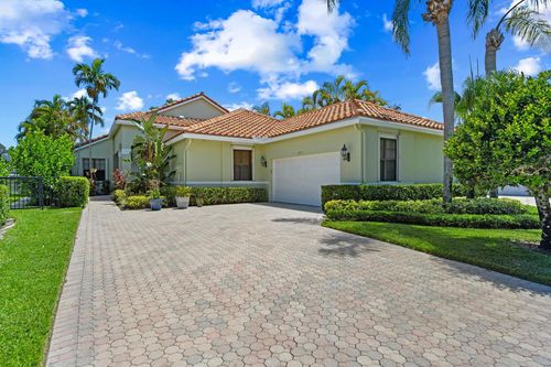 10174 Dover Carriage Ln, Lake Worth, FL, 33449-8116 | Card Image