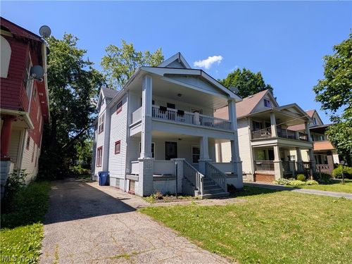 11302 Parkview Avenue, Cleveland, OH, 44104 | Card Image