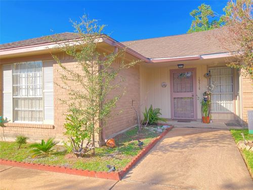 19518 Munsey Ct, Katy, TX, 77449-3967 | Card Image
