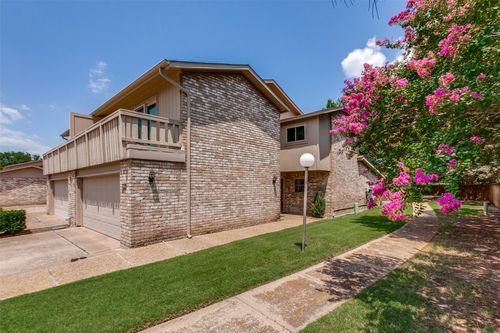 3102 Eastpark Dr, Garland, TX, 75044-6544 | Card Image