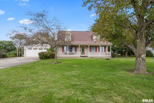 186 W Sherman St, Palmyra, IL, 62674-5892 | Card Image