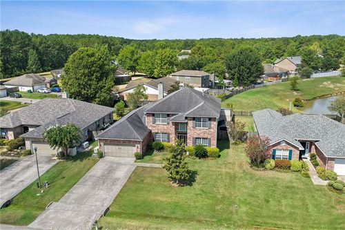 305 Stallion Ct, Covington, LA, 70435-0576 | Card Image