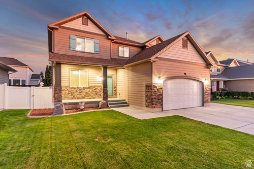981 W Freedom Point Way, Bluffdale, UT, 84065-4954 | Card Image