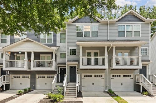 1044 Liberty Pkwy Nw, Atlanta, GA, 30318-9376 | Card Image