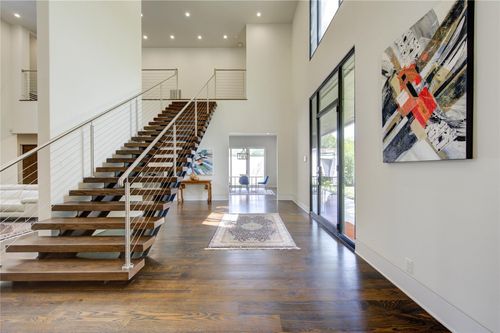 5202 Chesapeake Way, Houston, TX, 77056-4902 | Card Image