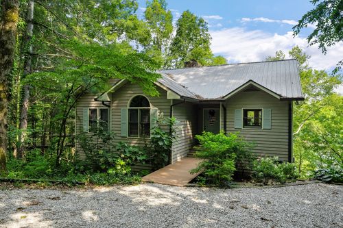 2541 Sparkmantown Rd, Doyle, TN, 38559-3235 | Card Image