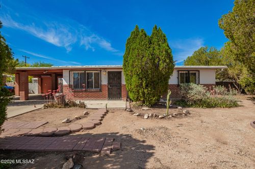 6470 E Calle Luna, Tucson, AZ, 85710 | Card Image
