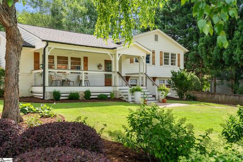17 N Brookwood Dr, Greenville, SC, 29605-2931 | Card Image