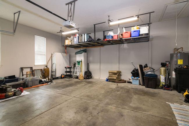Storage in Garage | Image 32