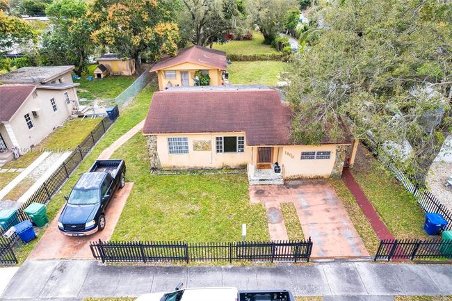 1900 Nw 88 Th St, Home with 0 bedrooms, 0 bathrooms and 4 parking in Miami FL | Image 24