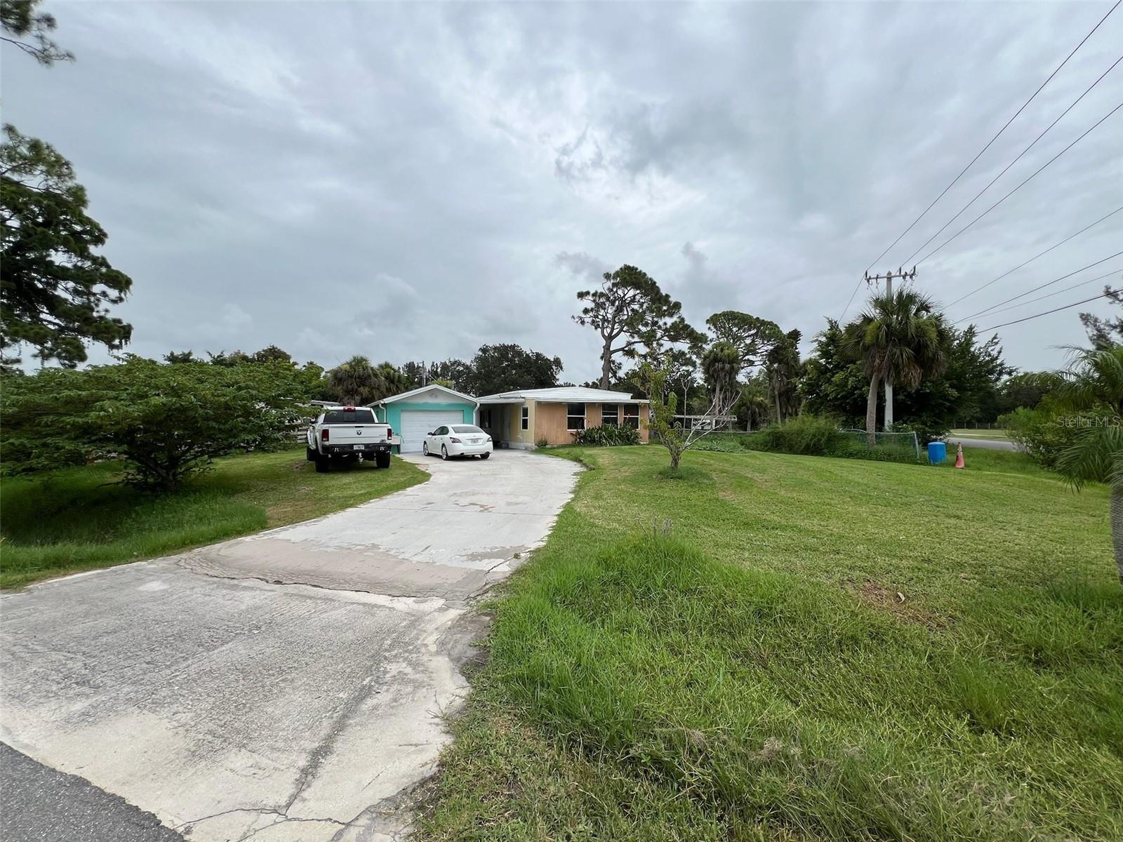 Olive Ave, Nokomis, FL 34275
