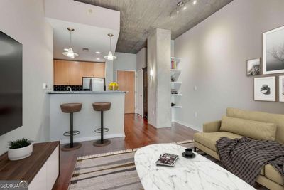 1106 - 860 Peachtree Street Ne, Condo with 1 bedrooms, 1 bathrooms and 1 parking in Atlanta GA | Image 2