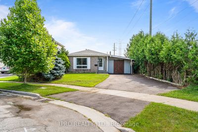 128 Homestead Pl, House other with 3 bedrooms, 2 bathrooms and 4 parking in Kitchener ON | Image 2