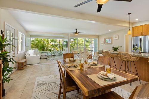 1058 Mokapu Blvd, Kailua, HI, 96734-1842 | Card Image