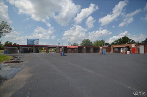 2205 Camp Jackson Rd, Cahokia, IL, 62206-2547 | Card Image