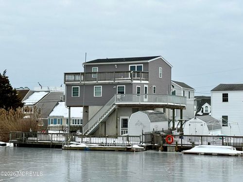 27 Robert Dr, MANAHAWKIN, NJ, 08050-4224 | Card Image