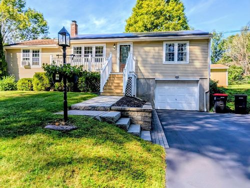 10 Harrington Rd, Charlton, MA, 01507-5233 | Card Image