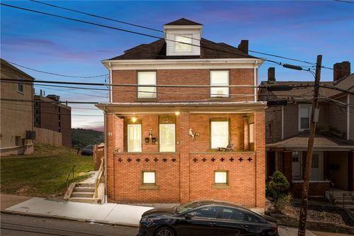 31 W College St, Canonsburg, PA, 15317-1343 | Card Image