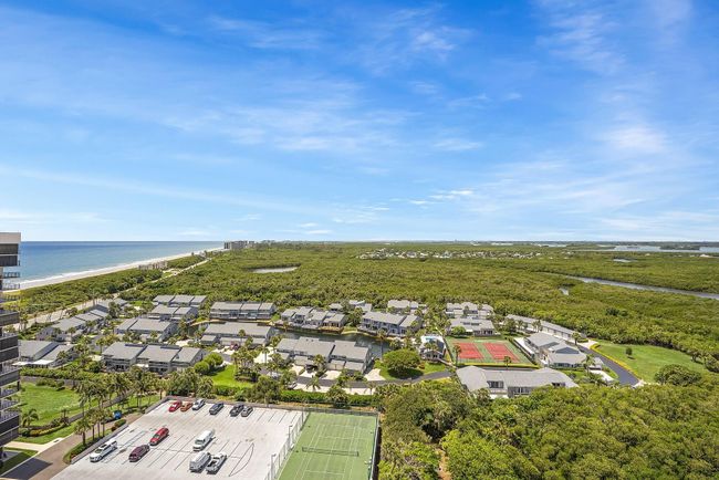 APT-1901 - 5049 N Highway A1a, Condo with 3 bedrooms, 2 bathrooms and null parking in Hutchinson Island FL | Image 37