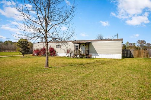 484 Arno Gremillion Rd, Mansura, LA, 71350-4453 | Card Image