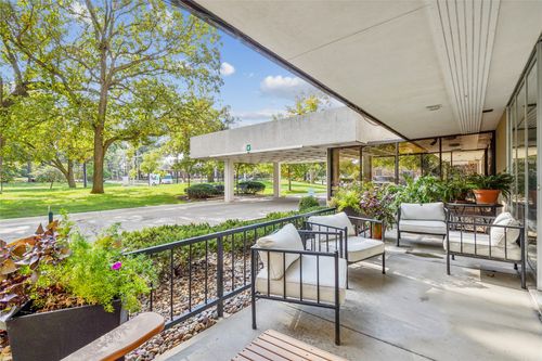 unit-104-3663 Grand Ave, Des Moines, IA, 50312-4343 | Card Image