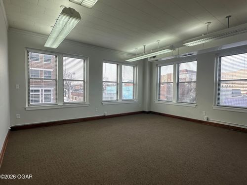 209-212 W 5th St, Joplin, MO, 64801-2501 | Card Image