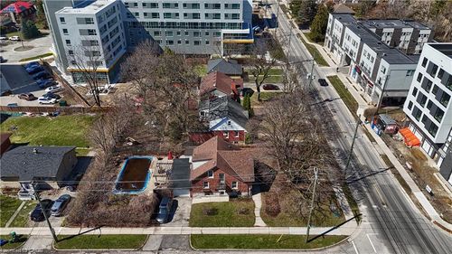 285 Albert Street, Waterloo, ON, N2L3T9 | Card Image