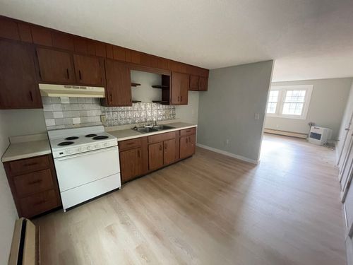 apt-3-17 Kingsley Ct, Rutland, VT, 05701-2805 | Card Image