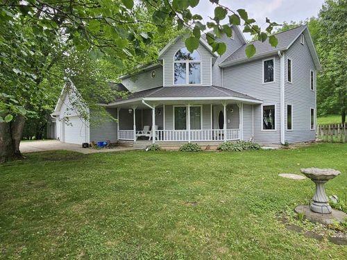 E12897 Man Moun Man Mound Road, Greenfield, WI, 53913 | Card Image