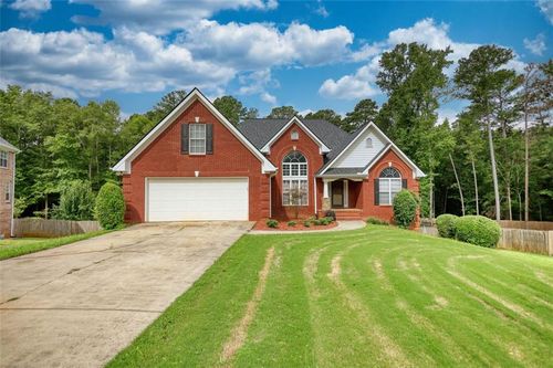 380 Glynnshire Ct, Covington, GA, 30016-8231 | Card Image