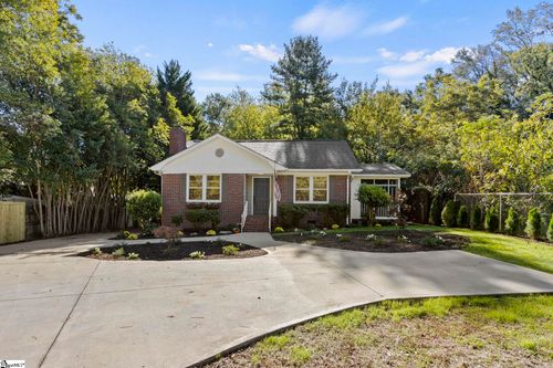 208 W Hillcrest Drive, Greenville, SC, 29609 | Card Image