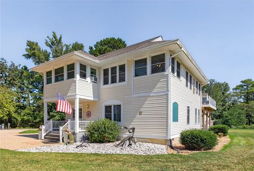 335 Jackson Creek Rd, Deltaville, VA, 23043-2374 | Card Image