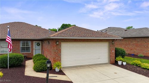 6 Wedgewood Dr, Willard, OH, 44890-1689 | Card Image