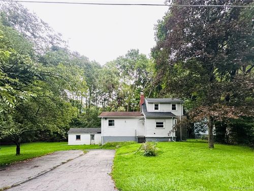 14 Macdonnell Hts, Poughkeepsie, NY, 12603-1513 | Card Image