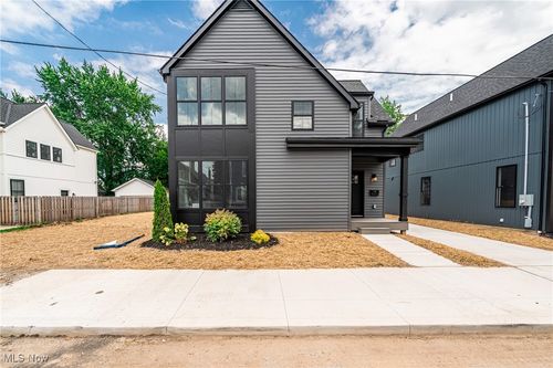 3133 W 17th St, Cleveland, OH, 44109 | Card Image