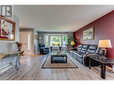 25 - 1220 25 Ave, House other with 2 bedrooms, 2 bathrooms and 4 parking in Vernon BC | Image 3