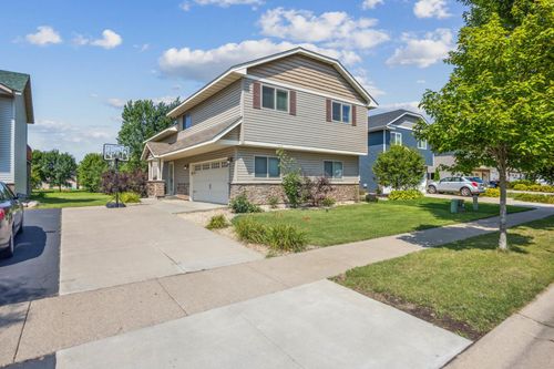 9351 Golden Pond Ln N, Monticello, MN, 55362-4604 | Card Image