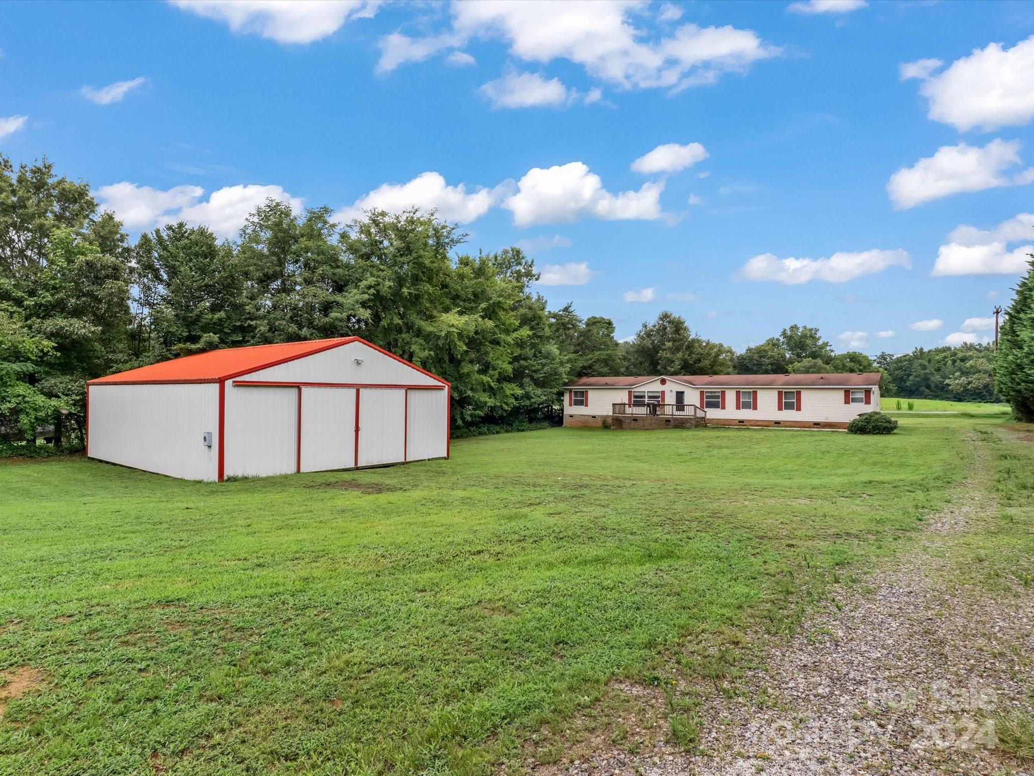 Trae Ct, Troutman, NC 28166